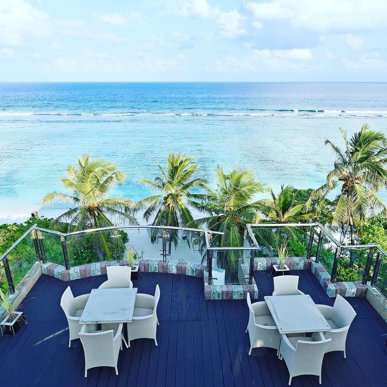 Airport Comfort Inn Premium Hulhumale Exterior photo