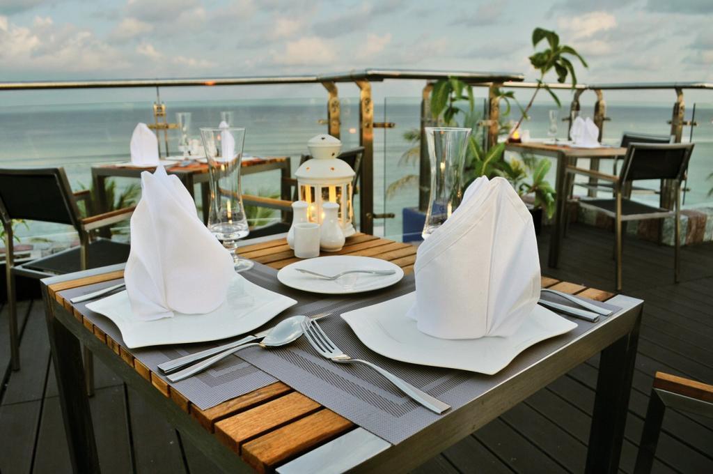 Airport Comfort Inn Premium Hulhumale Exterior photo